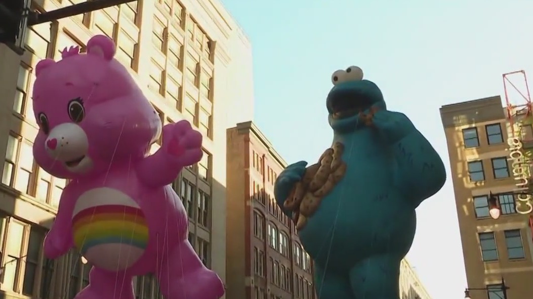 Chicago celebrates 89th annual Thanksgiving Parade