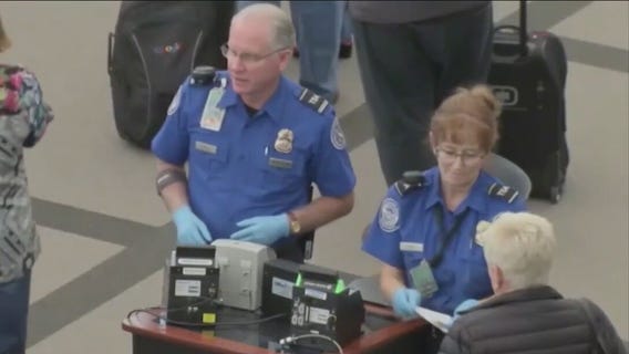 Holiday travel rush dwindles down after busy Thanksgiving weekend