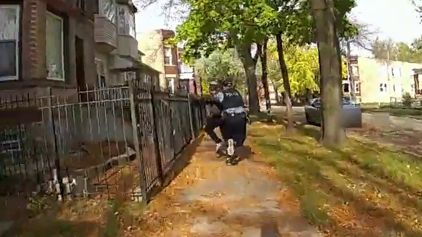 Video shows deadly shootout between police, gunman in Grand Crossing