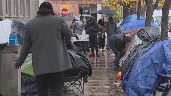 Chicago migrants in temporary shelters to be issued 60-day exit notices