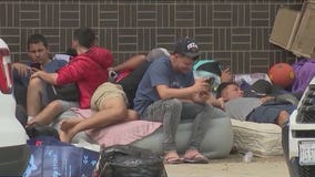 Chicago law firm steps up to assist migrants free of charge