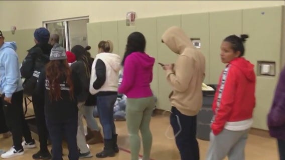 Another Chicago suburb approves 30-day stay tax to deter migrant housing