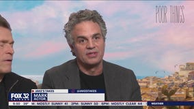 Mark Ruffalo, Willem Dafoe discuss experience working on 'Poor Things'