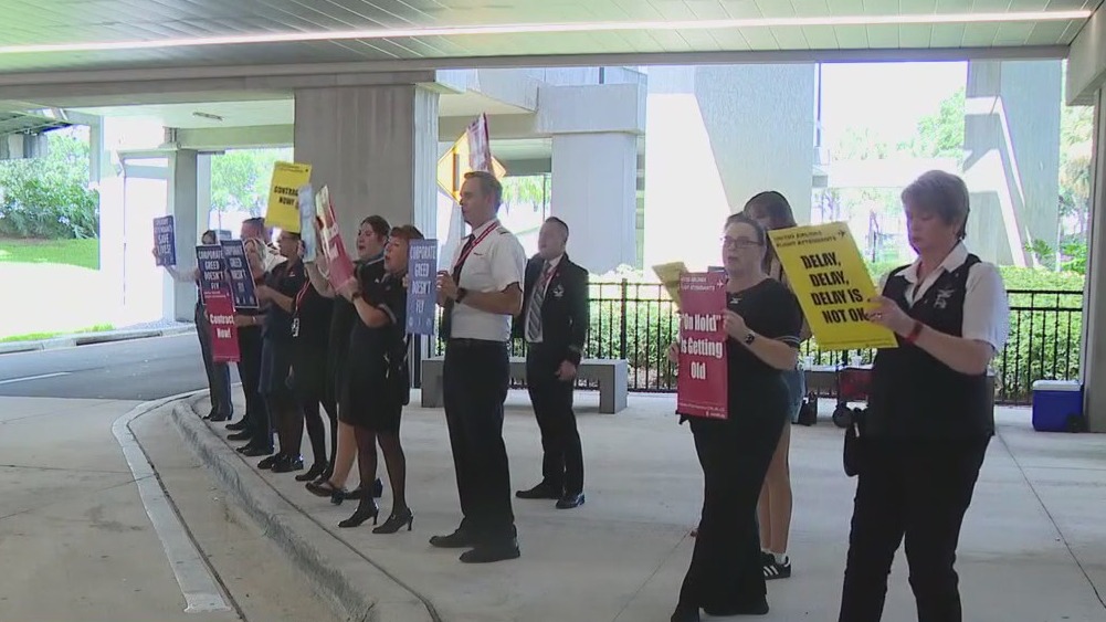 United flight attendants threaten to strike