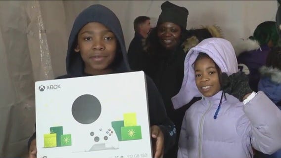 Chicago church, renowned for Christmas gift giving, seeks public's help