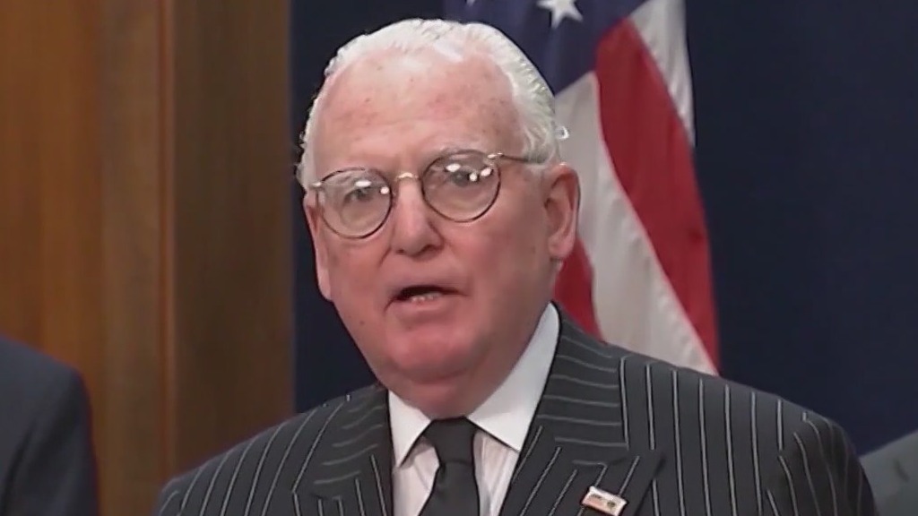 Closing arguments underway in Ed Burke trial