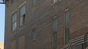 Chicago residents sound off on city's migrant crisis