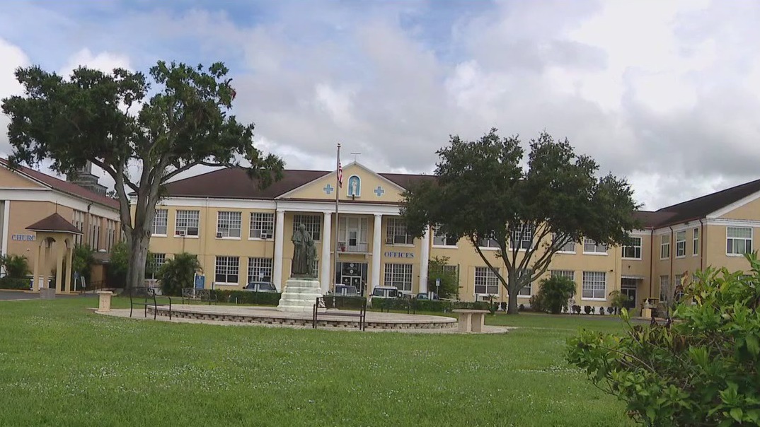 Cristo Rey helping students reach education goals