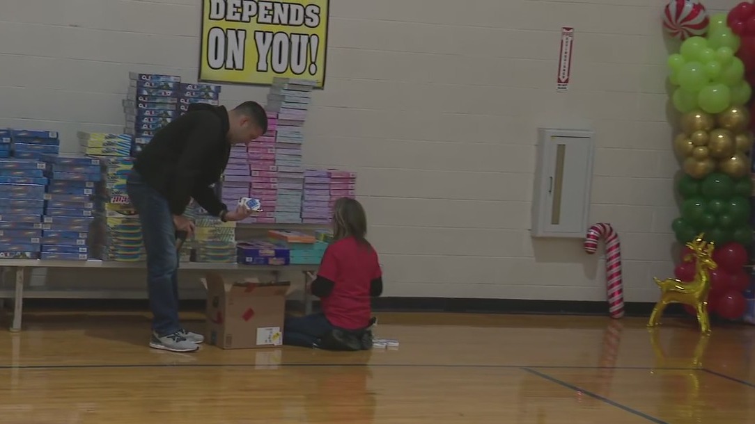 Behind the scenes of 'Operation Santa' in suburban Addison