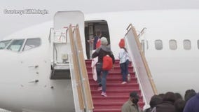 Migrants flown to Chicago on private plane