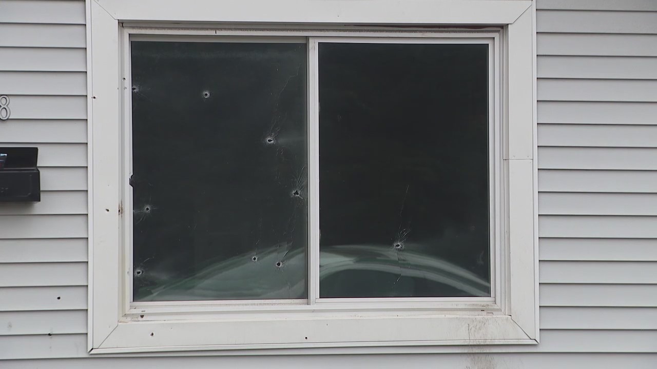 Chicago records first homicide just seconds into new year