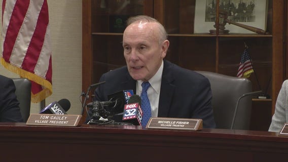 5 more Chicago suburbs pass migrant bus ordinances