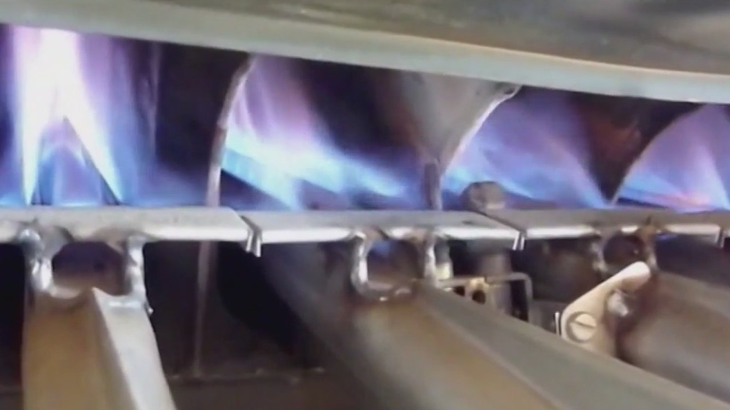 Questions linger after strange gas smell in northwest suburbs