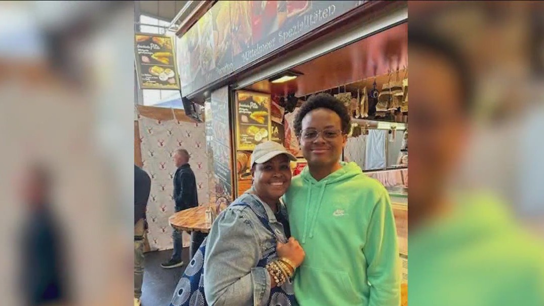 Naperville teen hosting blood drive