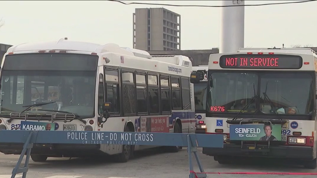 White House officials address migrant influx in Chicago