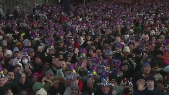 Tens of thousands gather in Times Square to ring in the new year
