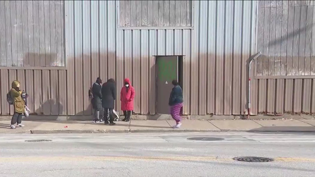 5-year-old child staying at Pilsen migrant shelter dies after becoming ill