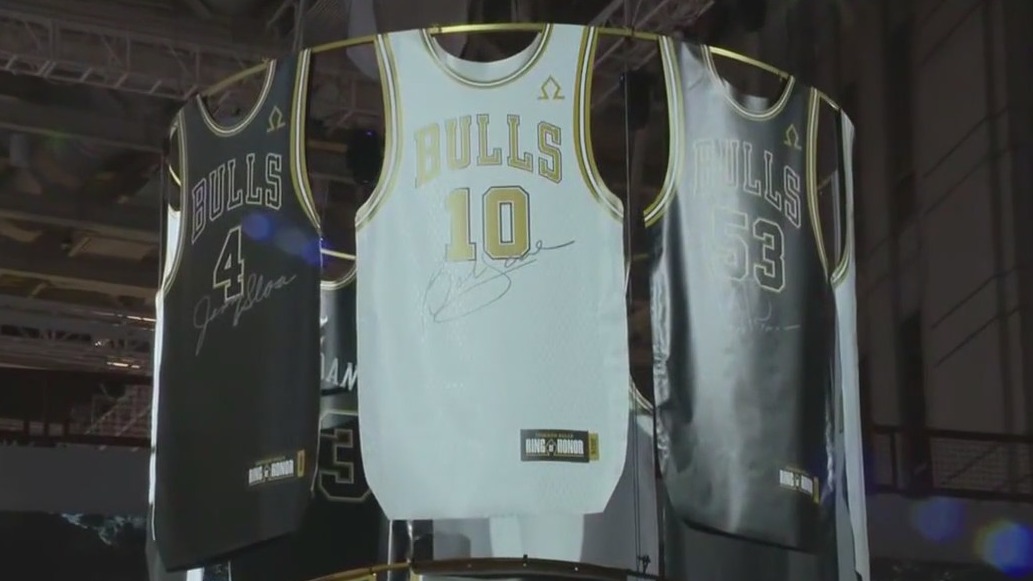 Legends return for inaugural Bulls Ring of Honor Gala