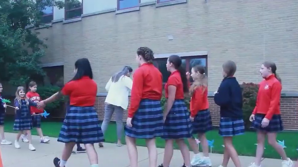 Illinois school overcomes funding crisis