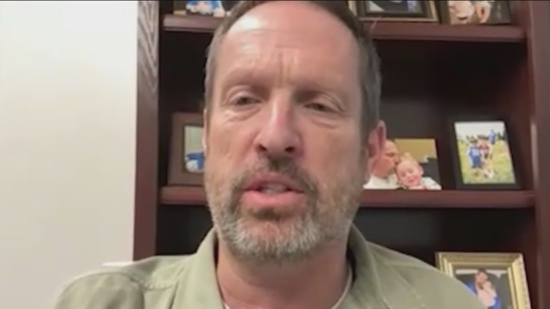 New Lenox mayor not going to Johnson's migrant meeting