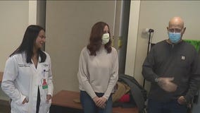 Oak Lawn couple's unique kidney donation story celebrated