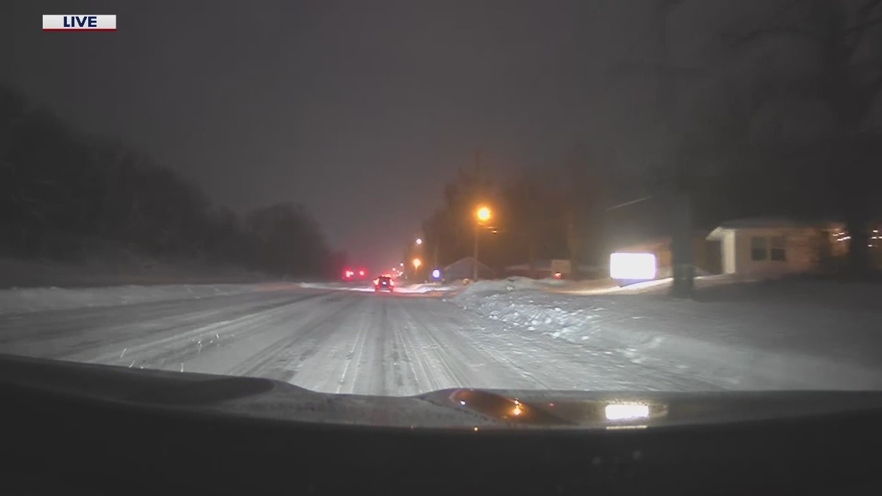 Indiana Dept. of Transportation provides update on road conditions amid heavy snowfall