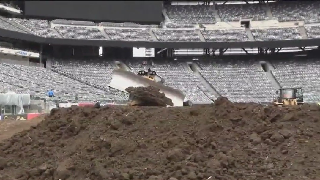 Saturday's 2023 Monster Energy AMA Supercross at MetLife Stadium