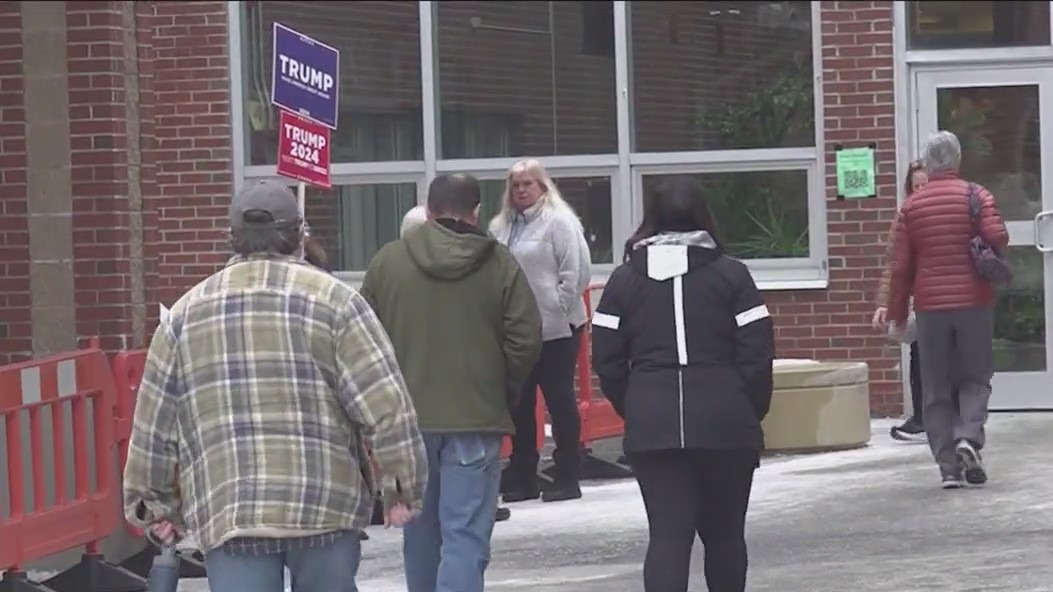 New Hampshire voters turn out for first primary