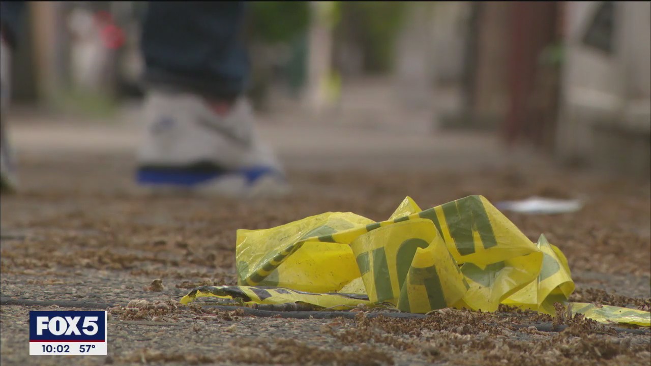 Man found dead outside of smoke shop in Jersey City