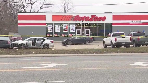 Multiple people shot outside AutoZone in Dolton: reports