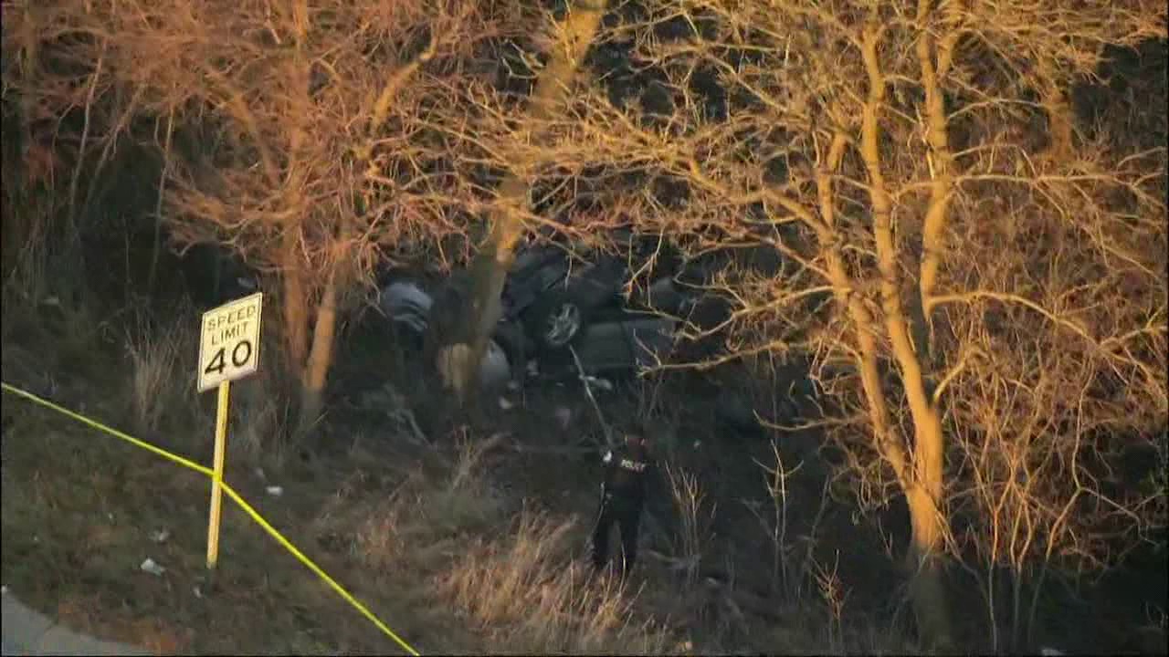 Man found dead inside flipped-over vehicle near I-55