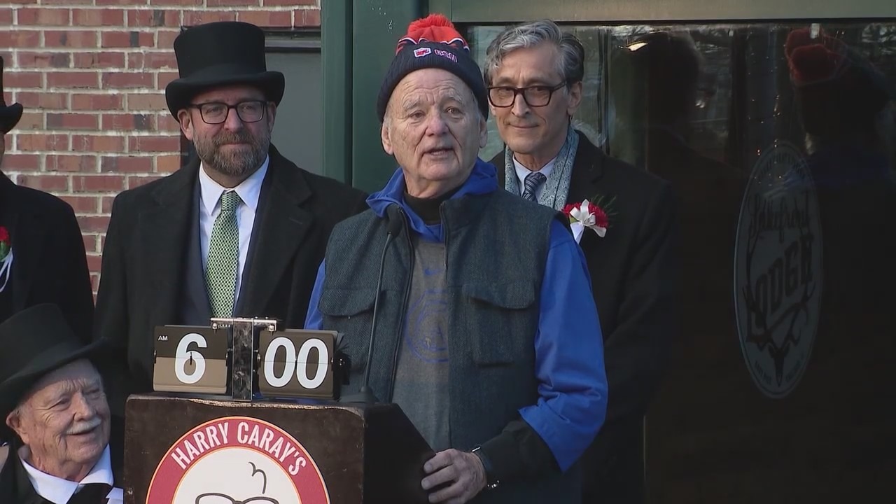 Bill Murray reunites with ?Groundhog Day? cast in Chicago