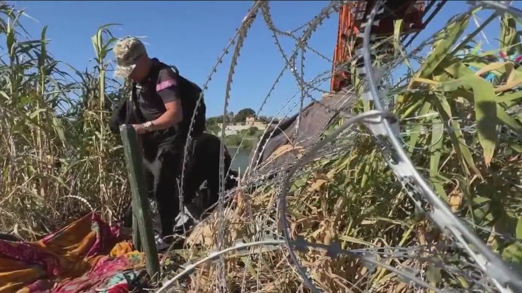 Border proposal falling apart