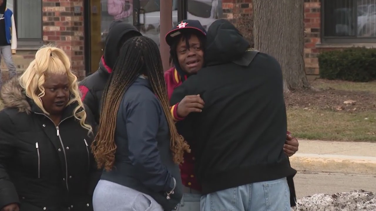 'Shot him down like a dog': Family speaks after man killed by Carol Stream police