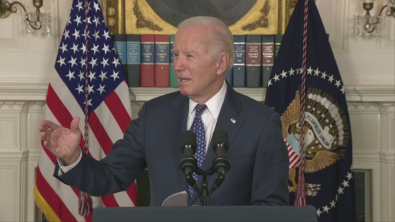 Biden insists 'my memory is fine' as he angrily criticizes Special Counsel report