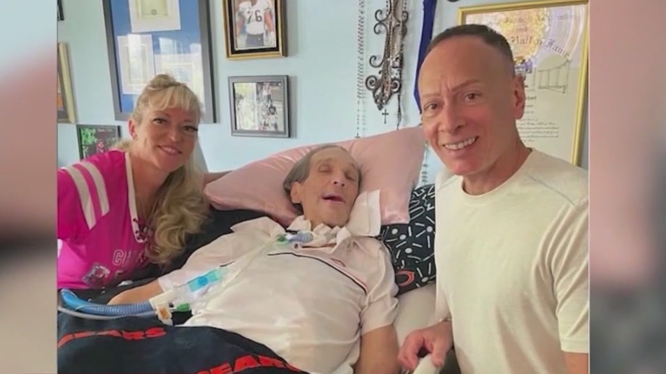 Steve 'Mongo' McMichael receives blood transfusion, diagnosed with MRSA