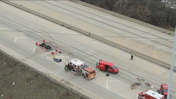 Chemical spill shuts down I-55 near Hodgkins