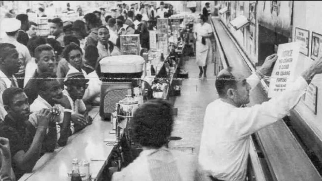 USF students that staged sit-ins honored on stage | FOX 13 Tampa Bay