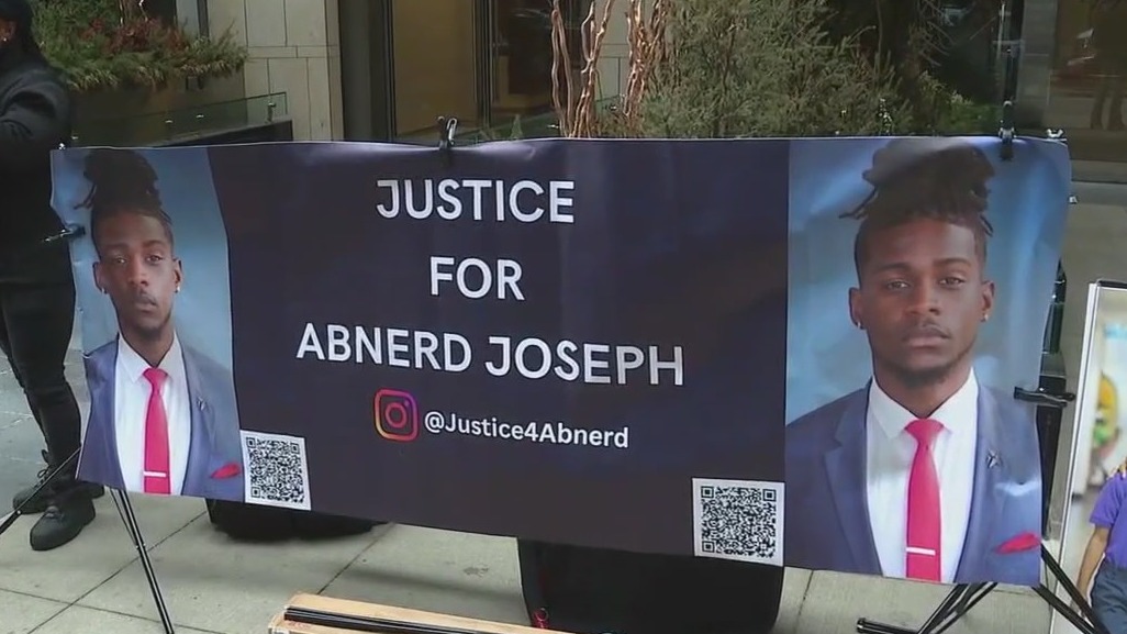 Rally for justice held in downtown Chicago after educator was fatally shot