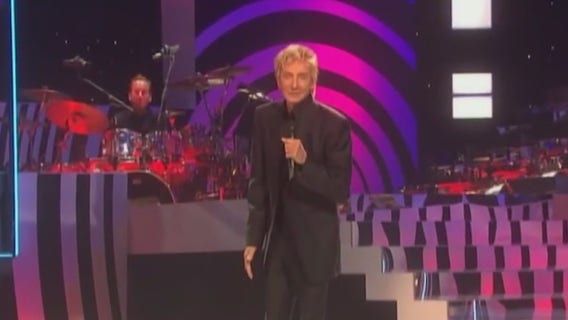 Barry Manilow to perform at Radio City Music Hall