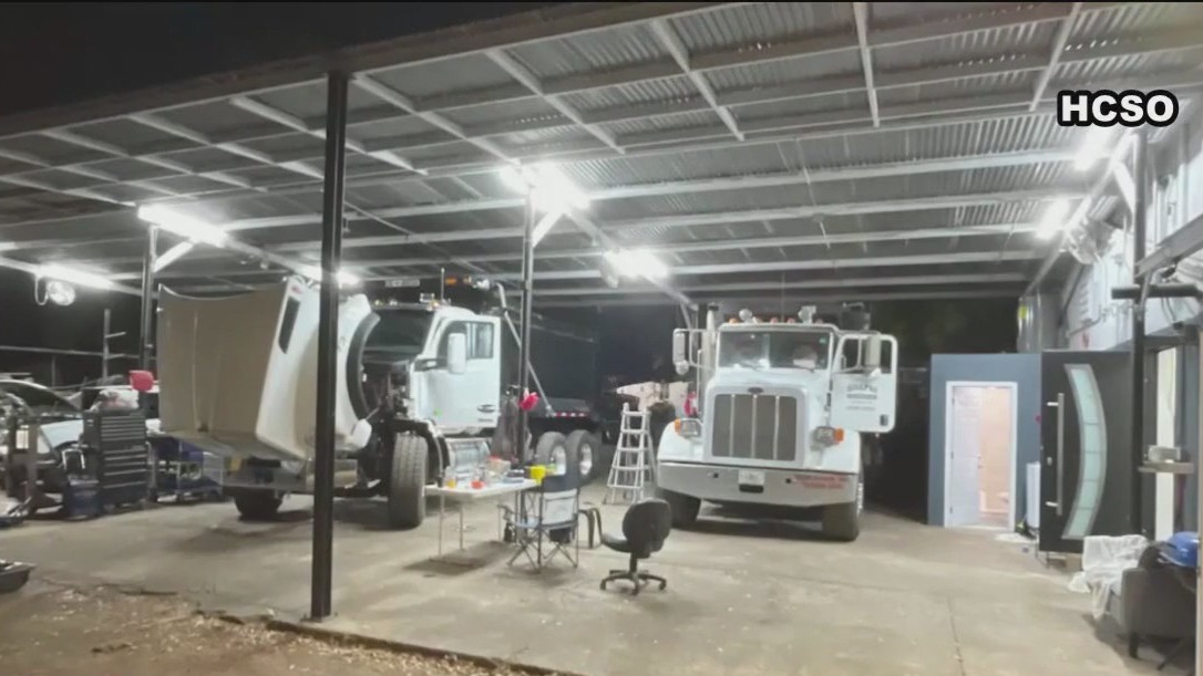 Man arrested for stealing 8 dump trucks: HCSO | FOX 13 Tampa Bay