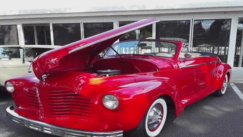 1941 Buick, 1935 Ford 2-door and 1968 Corvette
