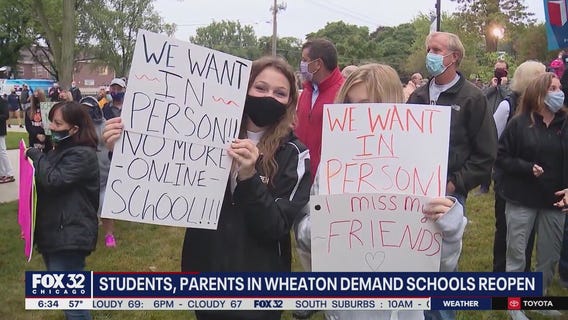 Wheaton students, parents call for the end of remote learning