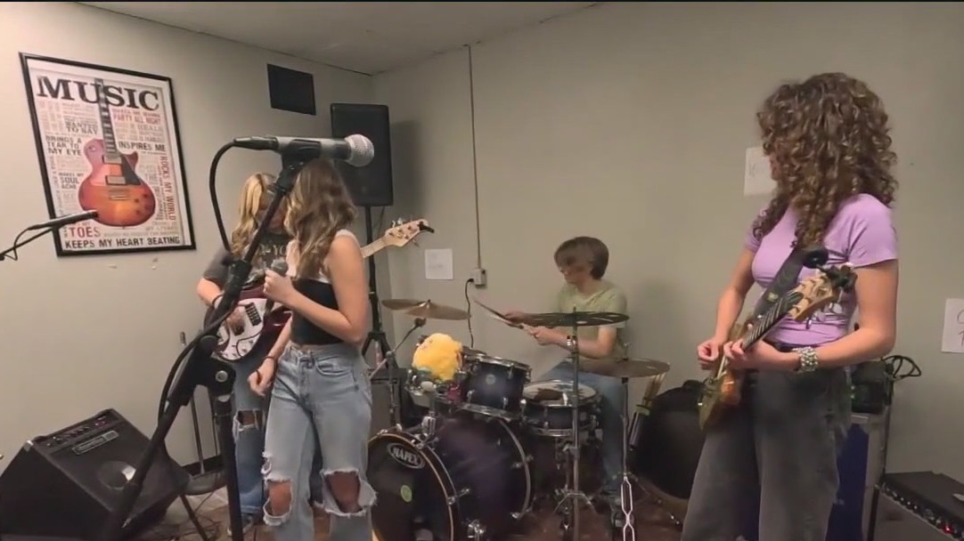 Universal Rock School for young aspiring musicians