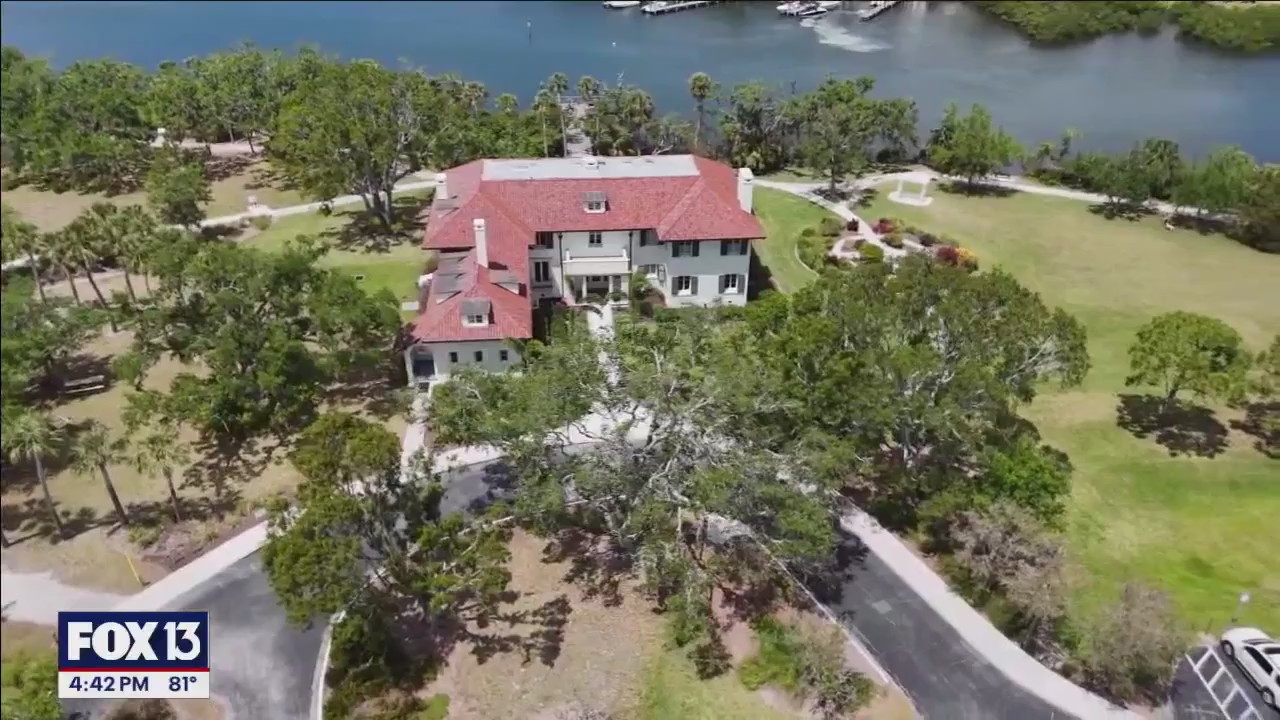 Sky FOX flies over historic farmhouse in Sarasota | FOX 13 Tampa Bay