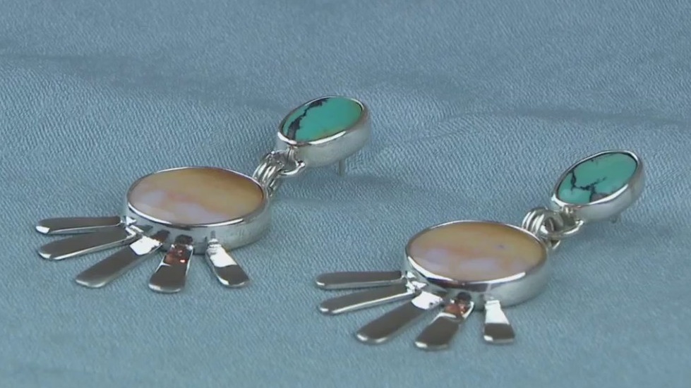 Tampa jewelry artist creates product using Mother Nature's beauty