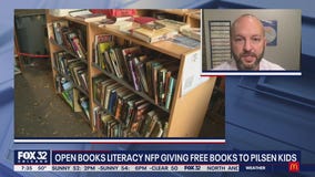 'Open Books' giving free books to Pilsen kids during the pandemic.