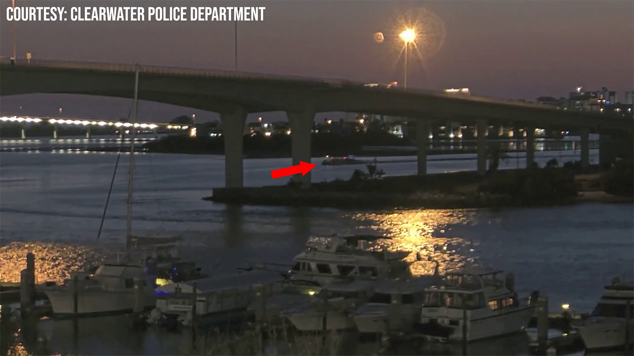 Video: Boat crashes into Clearwater Ferry | FOX 13 Tampa Bay
