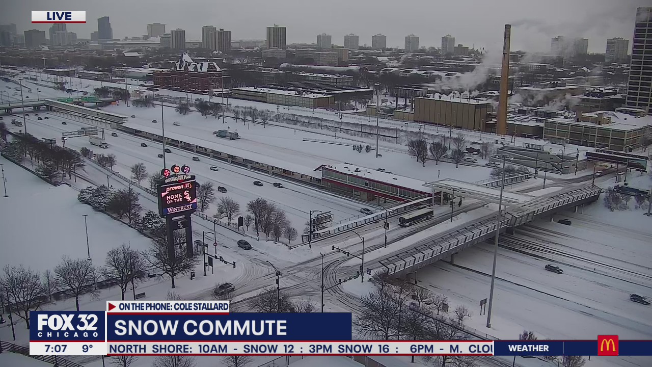 Chicago crews working hard to clear roads after massive snowstorm