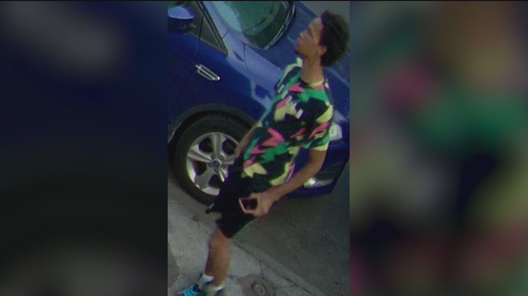 E-bike robbery at gunpoint in the Bronx